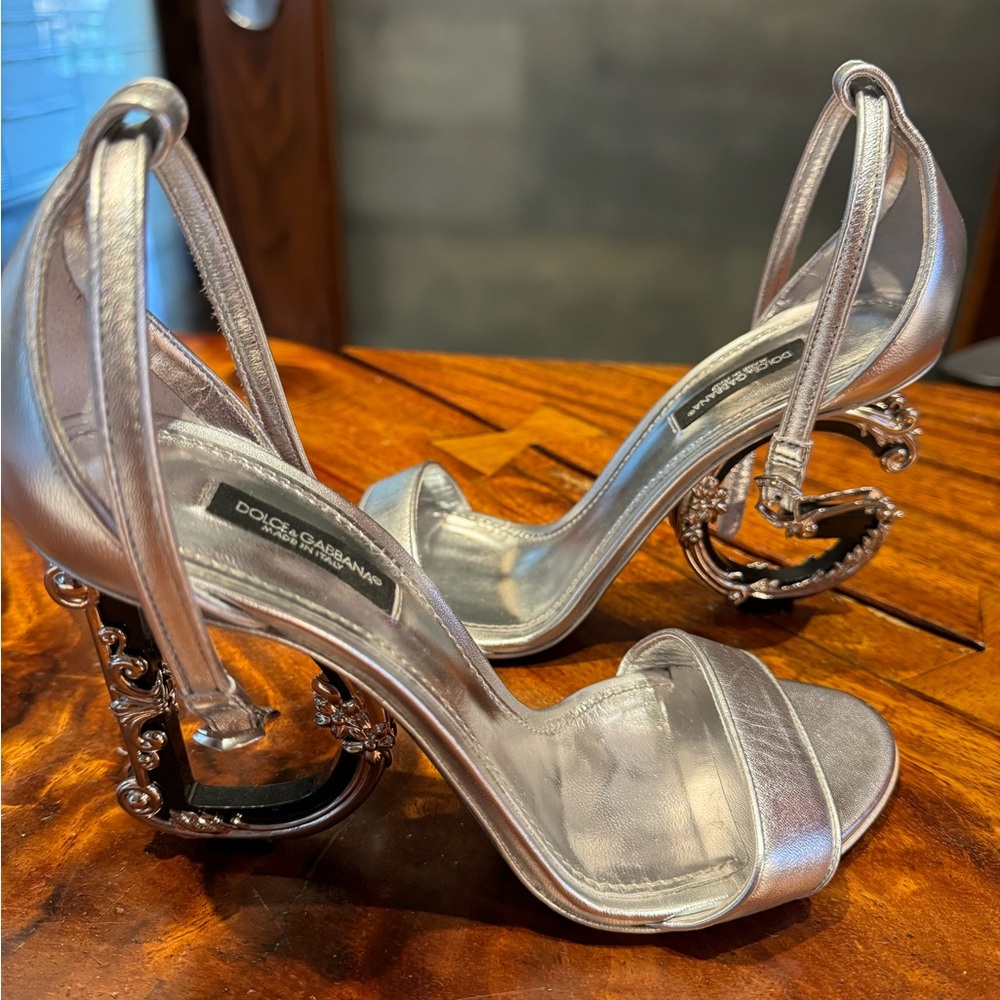 Dolce & Gabbana Nappa Mordore sandals With Baroque DG Heel Size 38